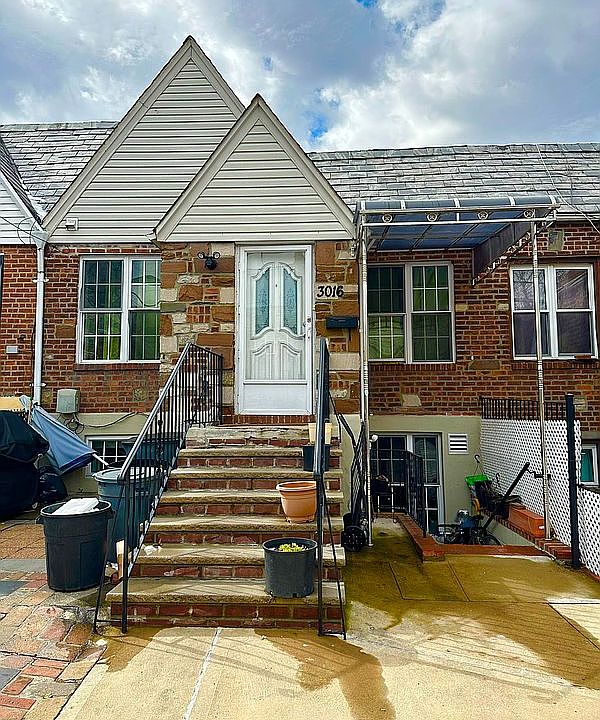 1st image of 3016 82nd St