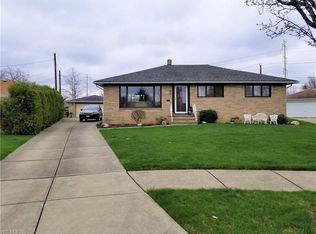 9637 Melody Ln, Brooklyn, OH