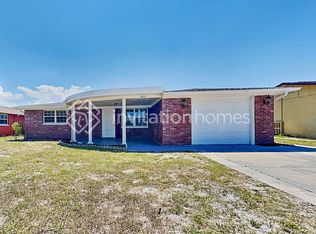 3402 Eisenhower Dr, Holiday, FL 34691