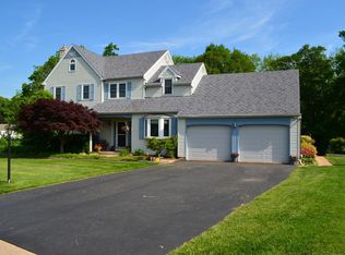 1909 Wayne Dr, Norristown, PA 19403