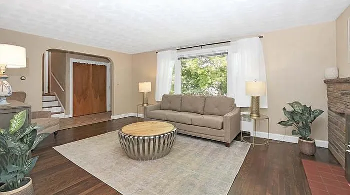 122 Puritan Dr — Photo 7