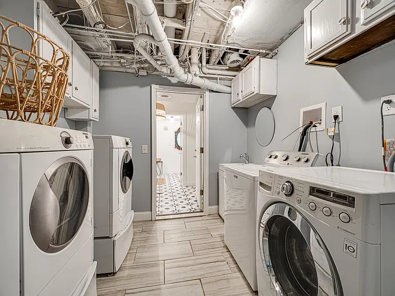 2701 Fremont Ave S #1 — Photo 31