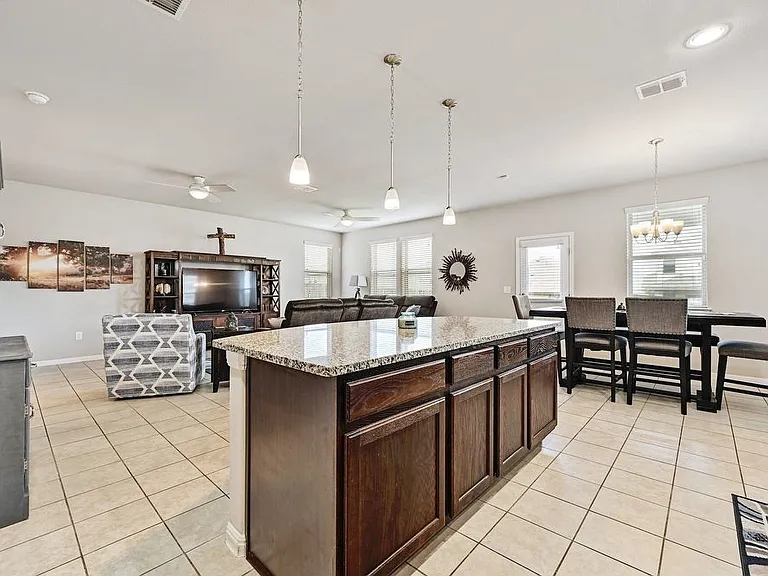 336 Wapiti Rd — Photo 15