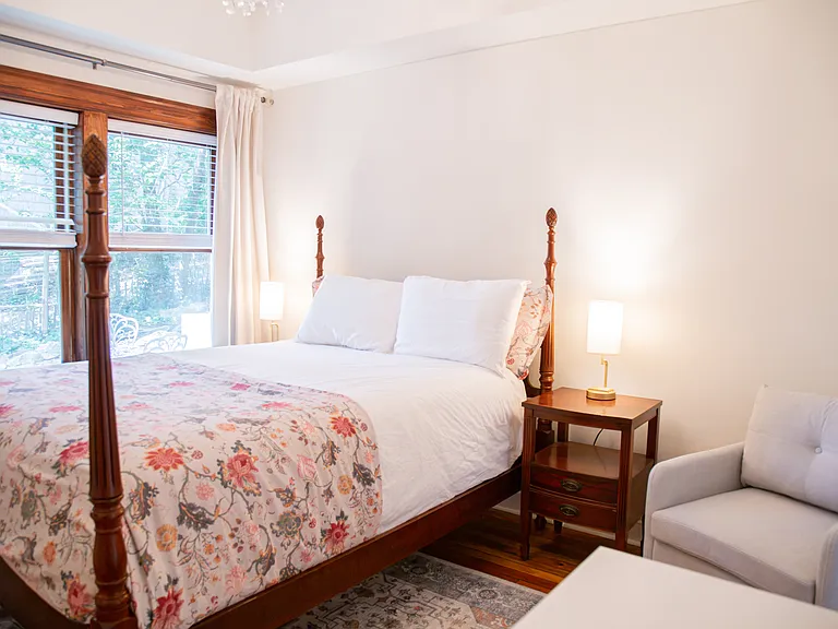 208 S French Broad Ave #1 — Photo 14