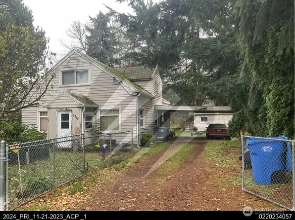 5913 57th Avenue W, University Place, WA 98408