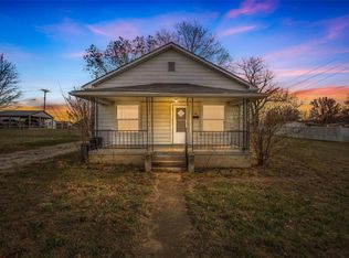 311 8th St, Park Hills, MO 63601