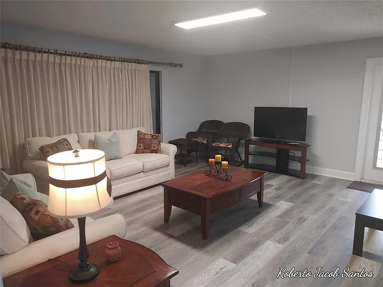 524 Osprey Dr #10B — Photo 4