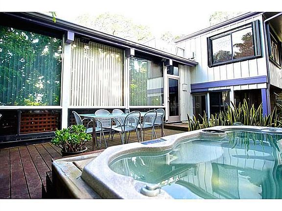 4th image of 240 S Garden Cir