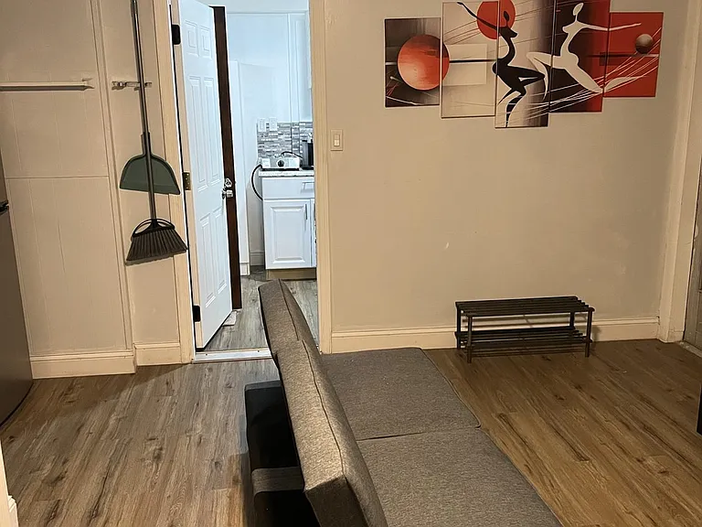 Almond Dr — Photo 9