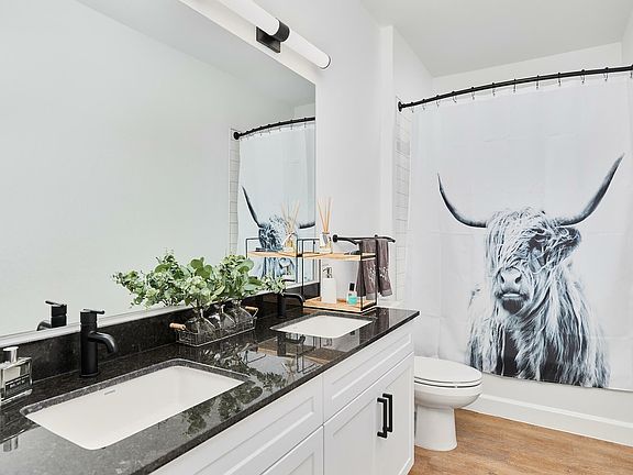 gallery-full-bathroom