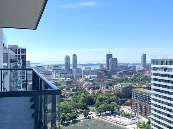 130 River St #2706, Toronto, ON M5A 0R8