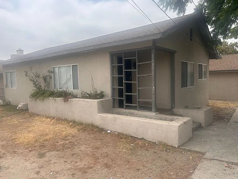 16855 Reed St — Photo 1