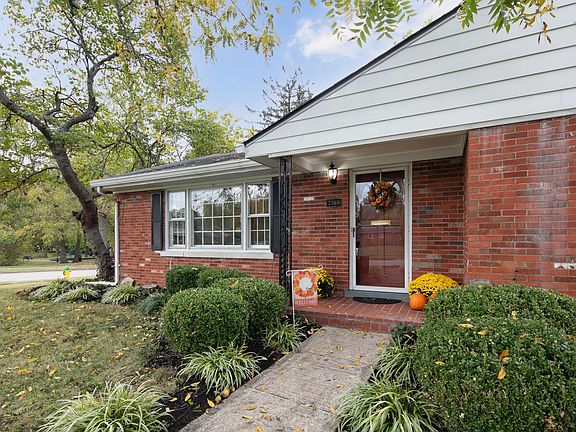 2nd image of 2360 Millbrook Dr