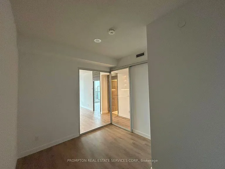 68 Esther Shiner Blvd #910 — Photo 10