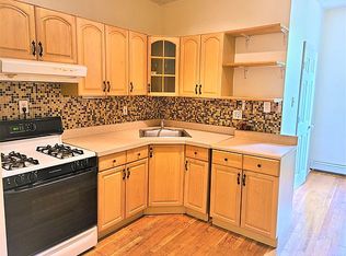 267 20th St #2A, Brooklyn, NY 11215