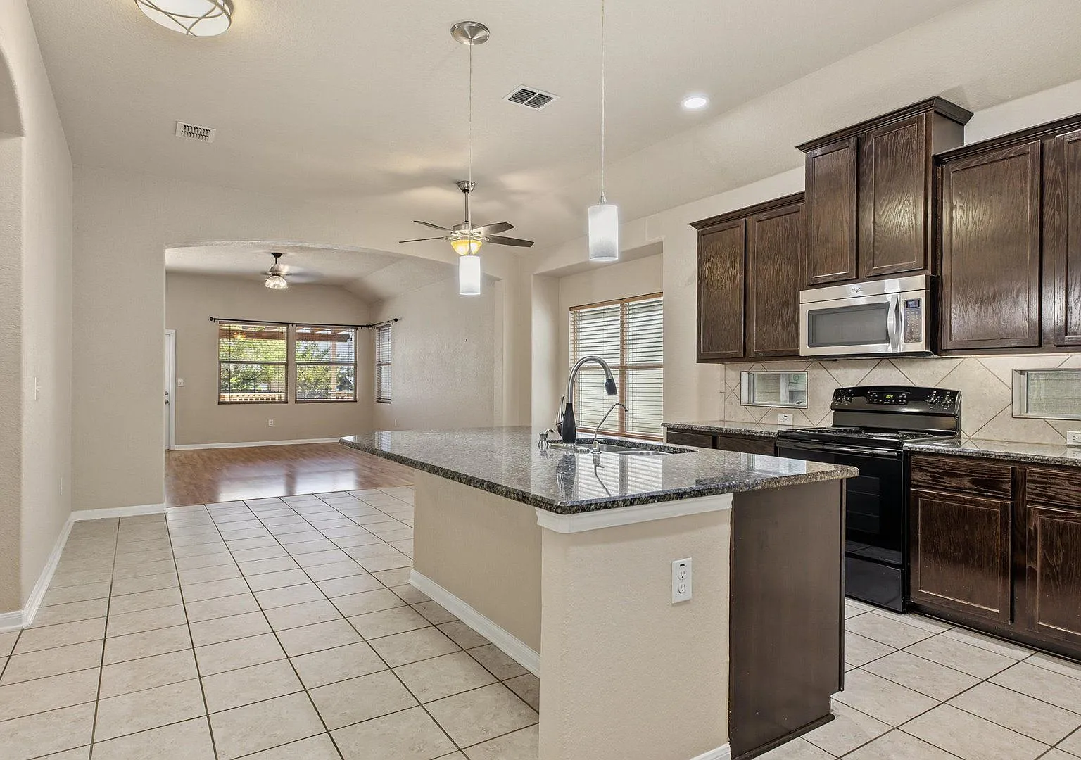 Welcome to 6026 Cielo Ranch Comfort, Space, and Convenience! — Photo 4
