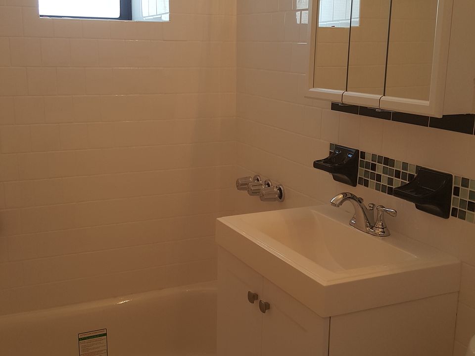 2nd image of 8335 139th St APT 3B