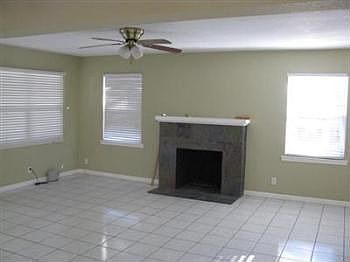4th image of 3646 9th Ave