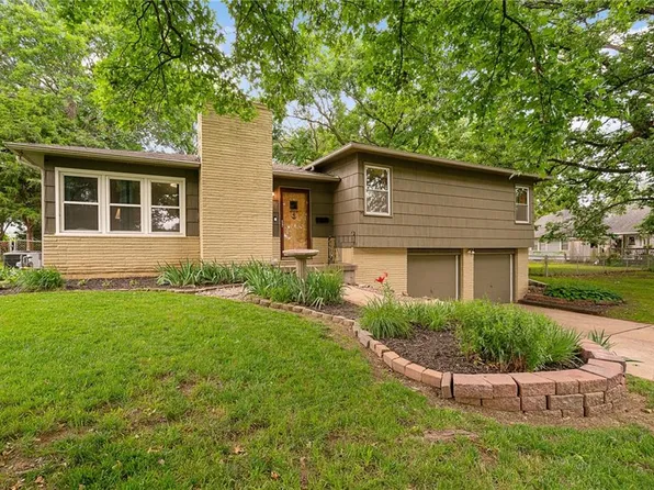 7817 Arlington Ave, Raytown, MO 64138