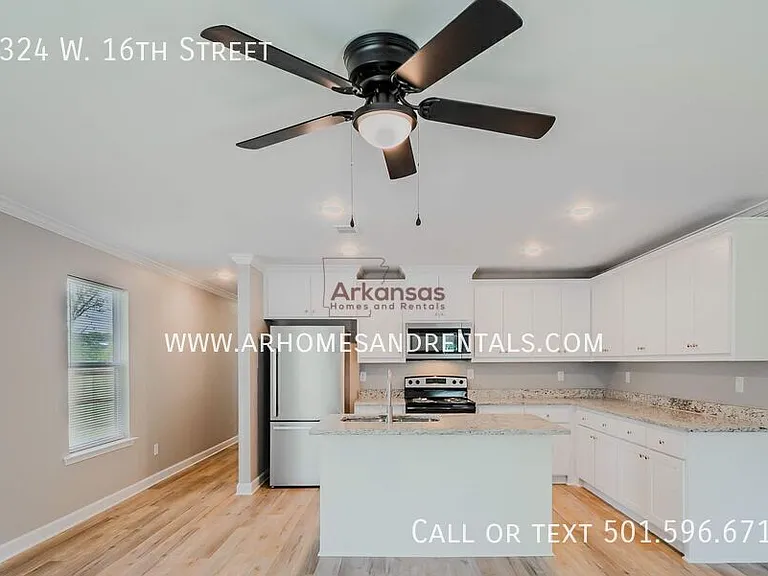 2324 W 16th St — Photo 4