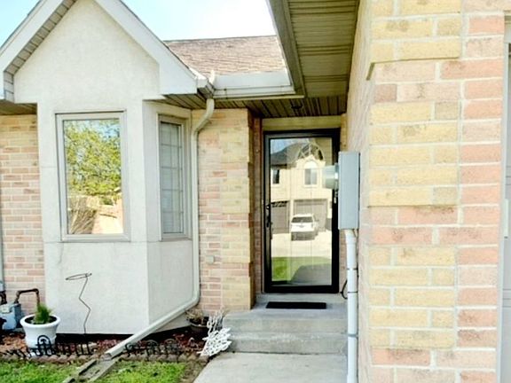 3rd image of 3123 Northway Ave
