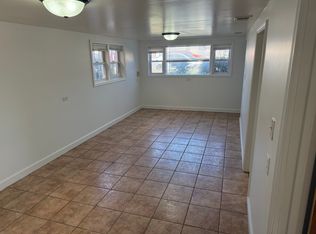 7439 W 64th St APT 2, Summit Argo, IL 60501