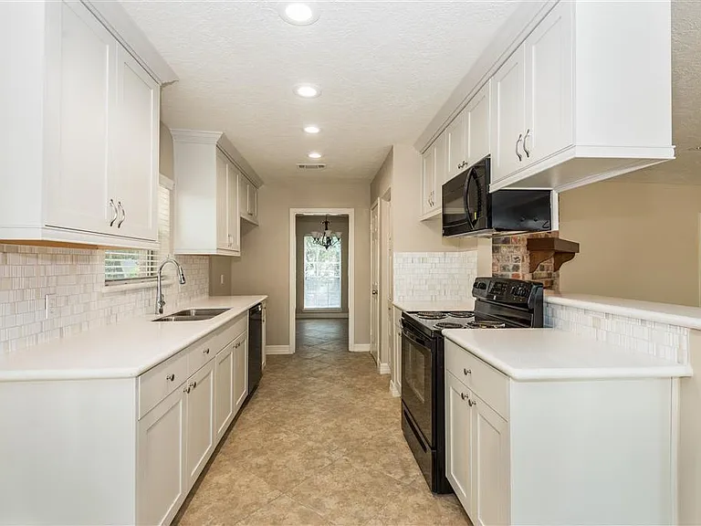 7403 Tall Pines Dr — Photo 8