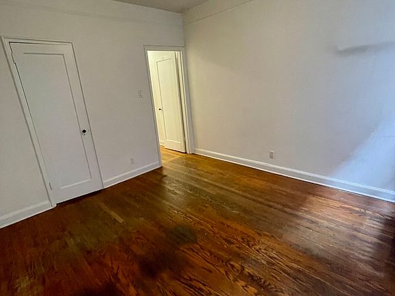 2nd image of 356 W 45th St APT 2C