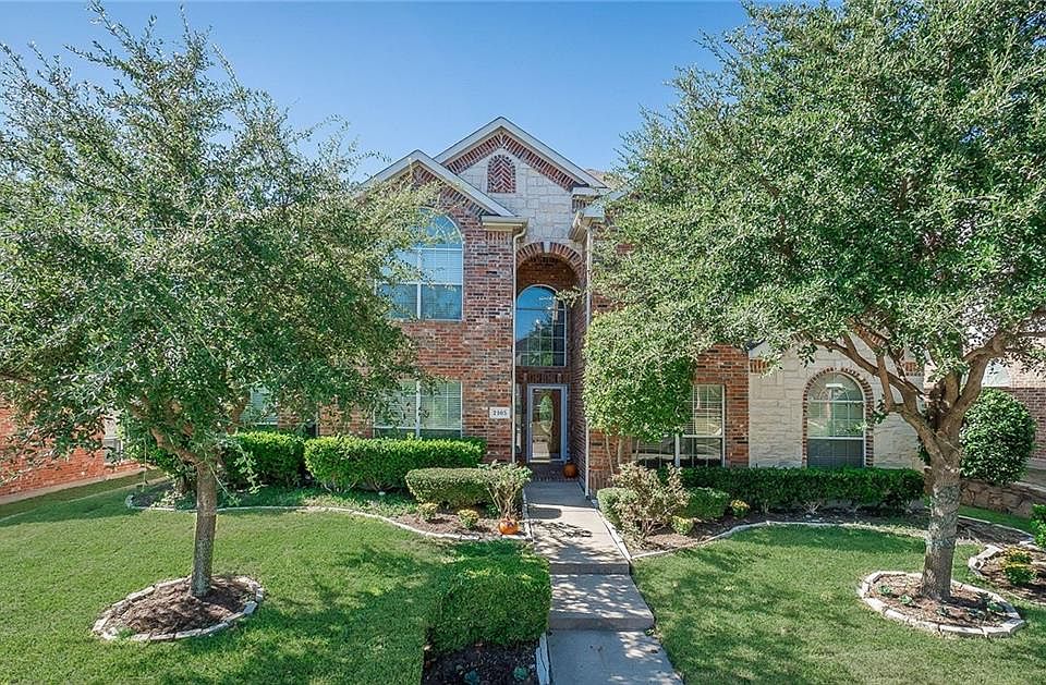 1st image of 2105 River Canyon Ln