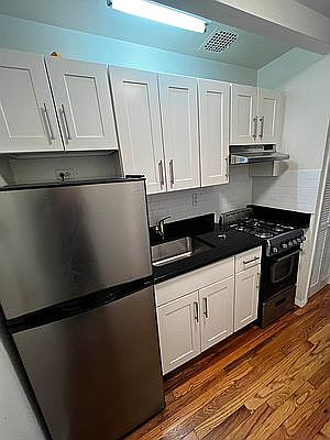 2nd image of 235 E 82nd St APT 5c