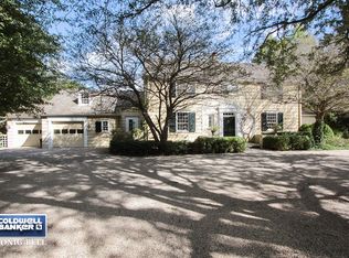 425 N Ahwahnee Rd, Lake Forest, IL 60045