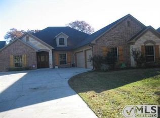 2017 Spinnaker Ln, Azle, TX 76020