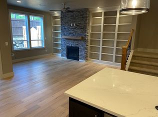 3748 NW 64th Ave, Camas, WA 98607