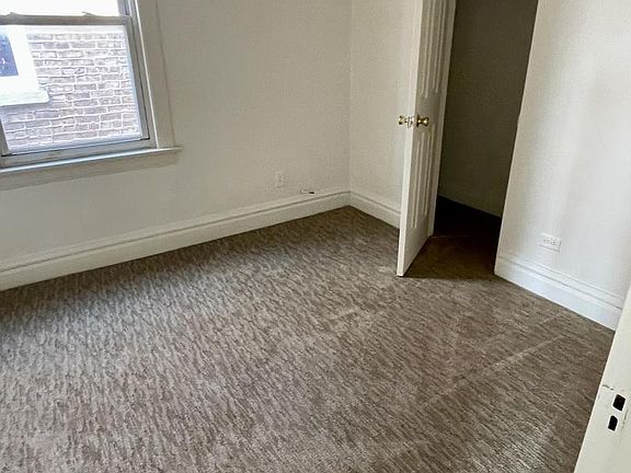 5th image of 5804 W 26th St