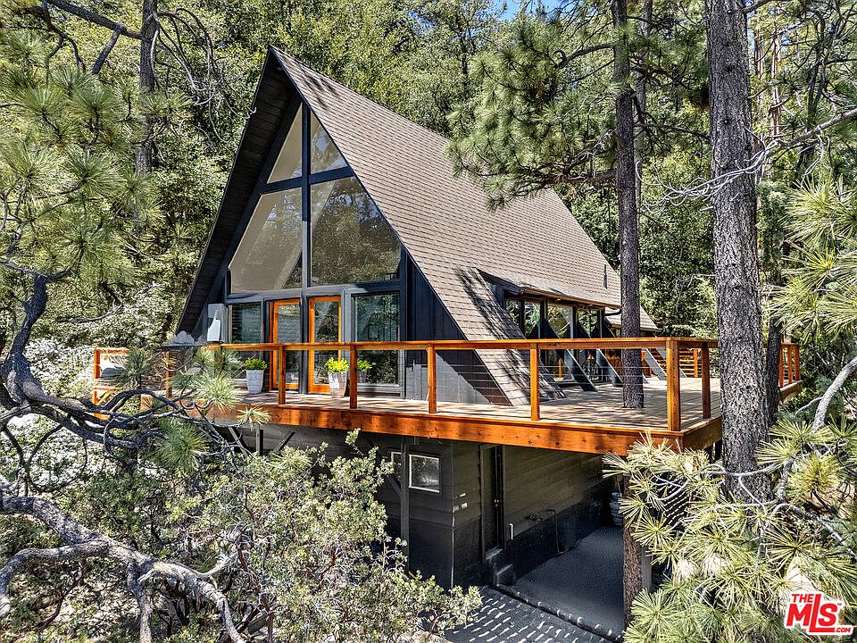1st image of 54760 Forest Knoll Dr