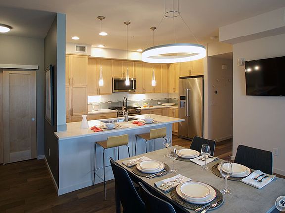 3rd image of 1320 Snowberry Ln #4-104