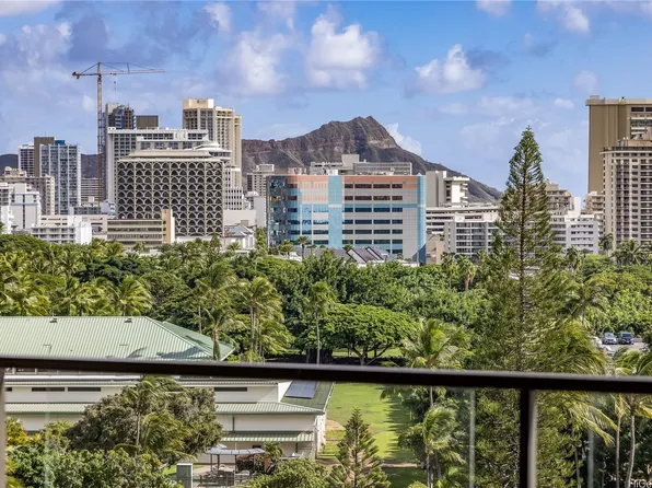 1910 Ala Moana Blvd APT 10B, Honolulu, HI 96815