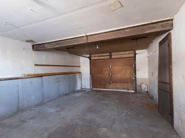 1414 Buchanan St, Moberly, MO 65270