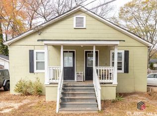 90 Martin Luther King Jr Dr #B, Winder, GA 30680