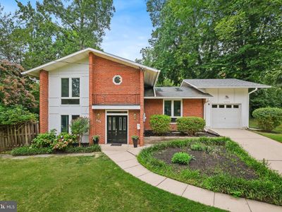 9528 Starmont Rd, Bethesda, MD, 20817