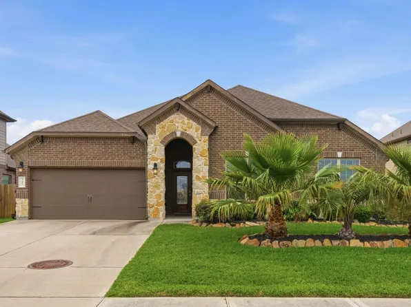 717 Wormwood Dr, League City, TX 77573