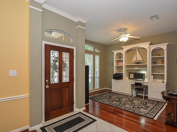 4th image of 22143 Atwater Canyon Ln
