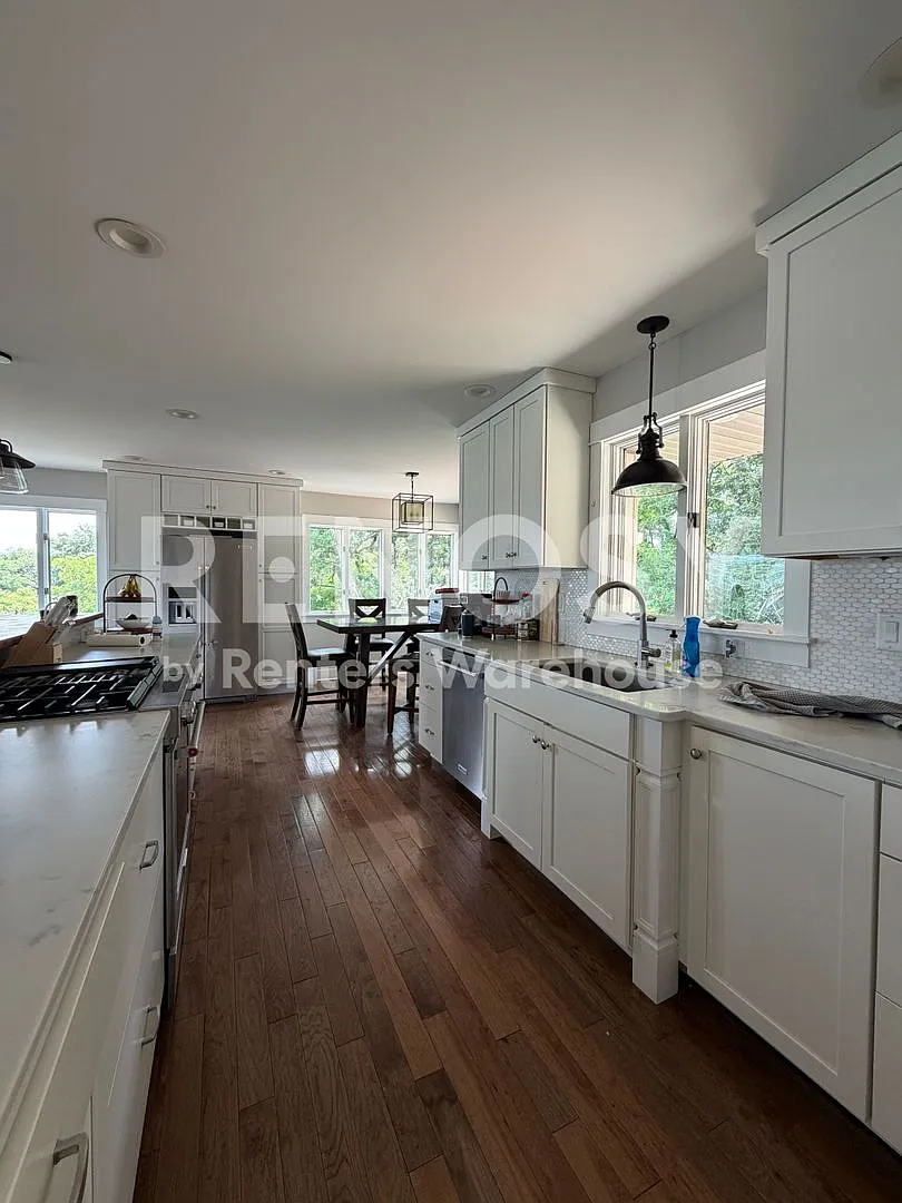 Available September 30th 3 Bedroom 3 Bath Single Family Home in Lakeland — Photo 2
