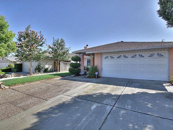 4th image of 2895 Granite Creek Pl