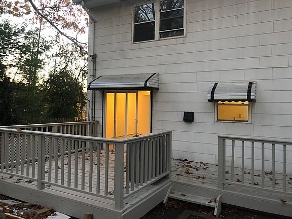 Rear deck