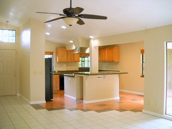 4th image of 3426 Smilax Way