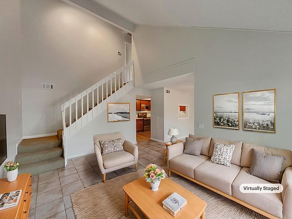 4th image of 9173 Green Meadows Way
