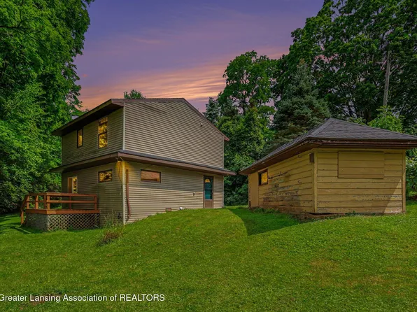 130 Benton St, Bellevue, MI 49021