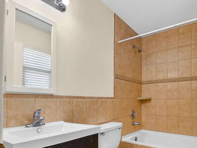 18 Crossings Cir #F — Photo 21