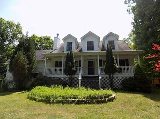 3775 Bristol Cir E, East Stroudsburg, PA